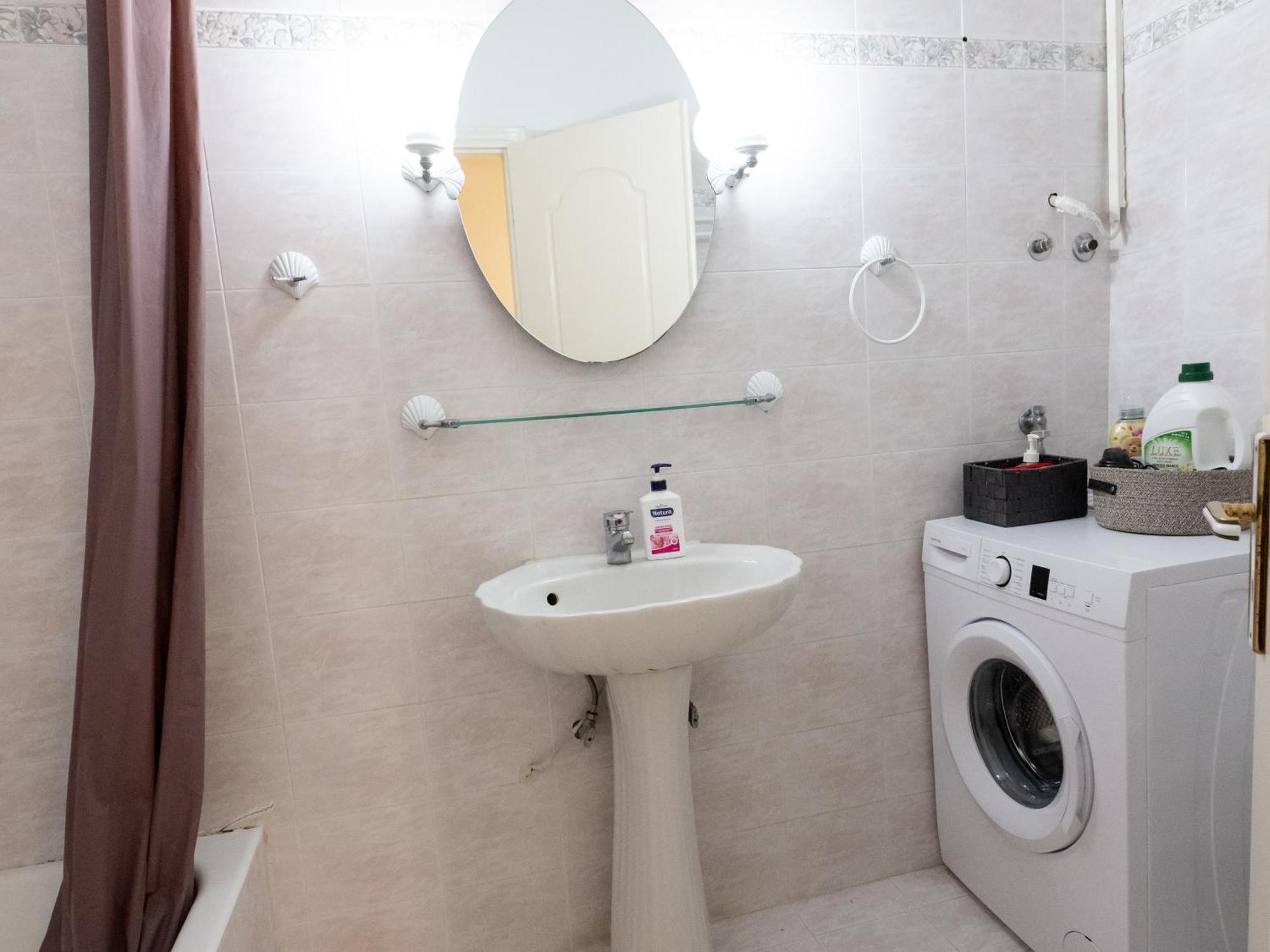 Mando Patrasso - Classical Apartment In The Center Of Patras With Free Parking Ngoại thất bức ảnh